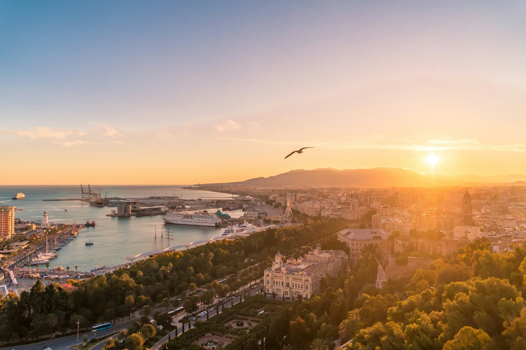 Sunset over the harbour in Málaga